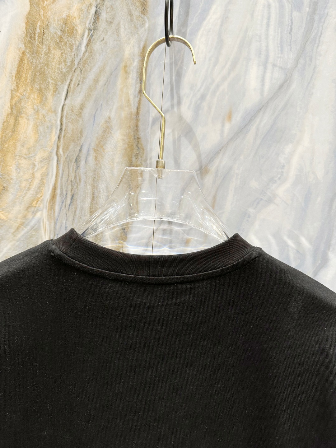 e16ac00730d6dbec3c7503c933469d8d_1744789207_8631.jpg