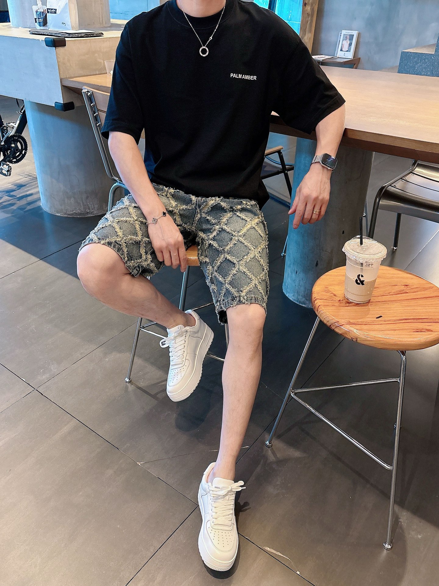 루이비통 오리지널 데님 반바지, 브랜드 클래식 로고 디자인