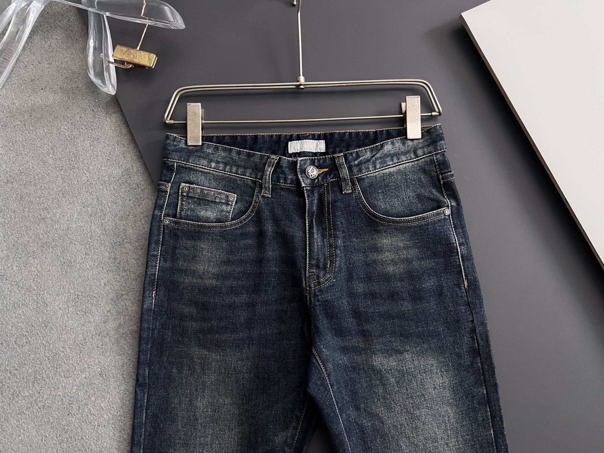 디올 헤비워시드 캐주얼 청바지