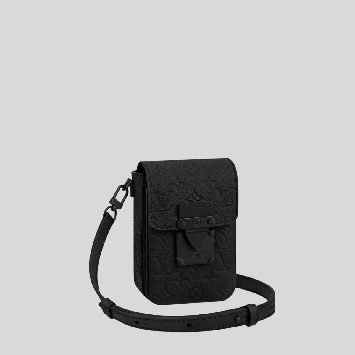 루이비통 S 락 버티컬 웨어러블 월릿 M81524