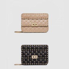 발렌티노 락스터드 스파이크백 스몰