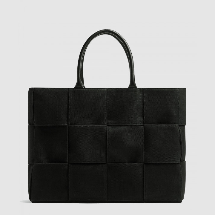 보테가베네타 아르코 라지 토트 718401