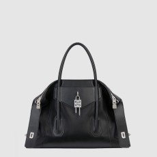 지방시 안티고나 소프트 락 미듐