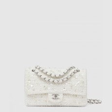 샤넬 클래식 플랩백 A01112