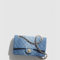 샤넬 클래식 플랩백 A01112