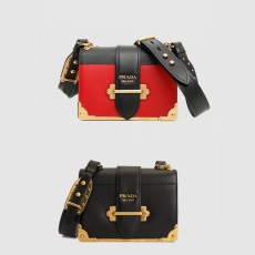 카이에 숄더백 1BD045