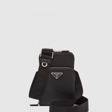 프라다 사피아노 가죽 스마트폰 케이스 2ZH126