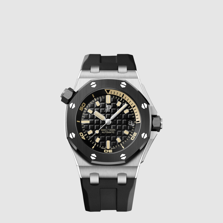 로얄오크 오프쇼어 다이버 42 15720CN