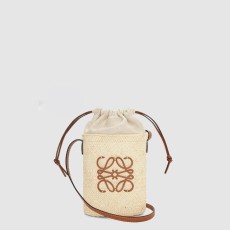 포켓 버킷 숄더백