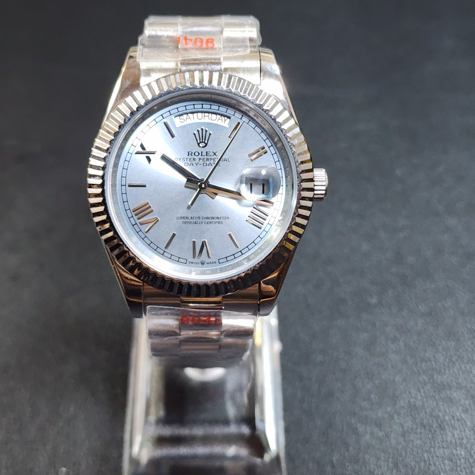 로렉스 데이데이트 40mm