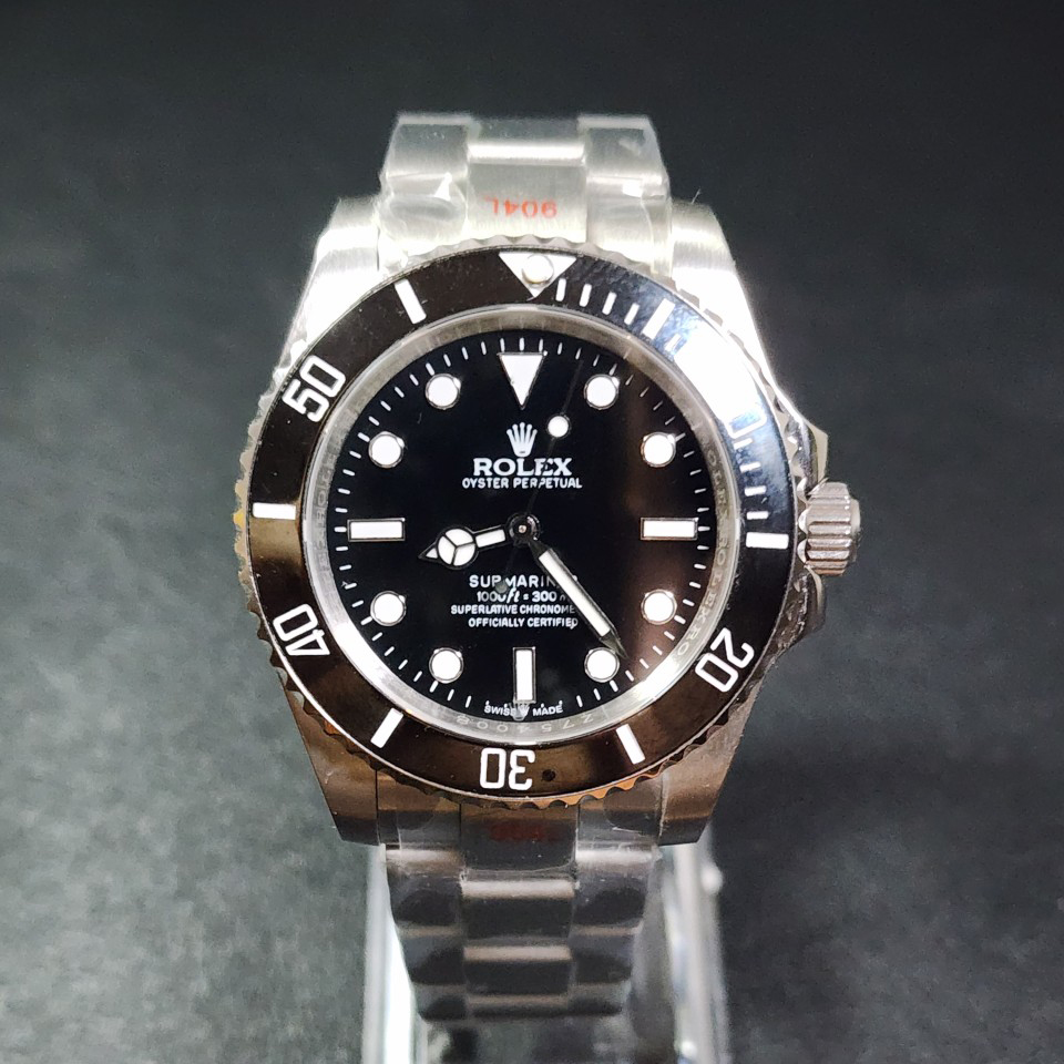 로렉스 서브마리너 논데이트 41mm