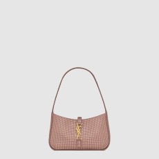 생로랑 새틴과 크리스탈 소재의 미니 LE 5A7 710318