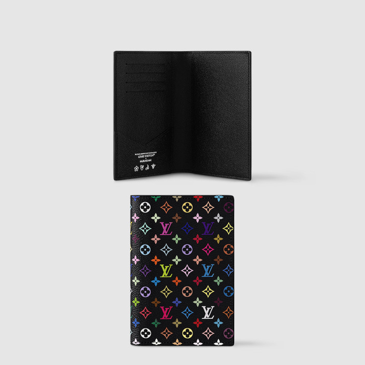 루이비통 LV x TM 패스포트 커버 M13414