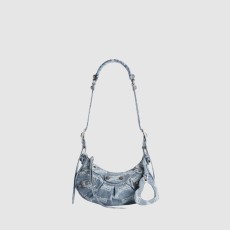 발렌시아가 BB 모노그램 블리치드 데님 르 카골 XS 숄더백 LE CAGOLE XS 671309