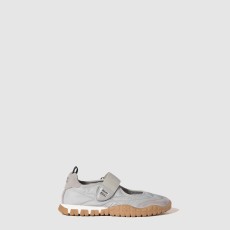 미우미우 타이어 기능성 소재 및 스웨이드 발레리나 5F416E