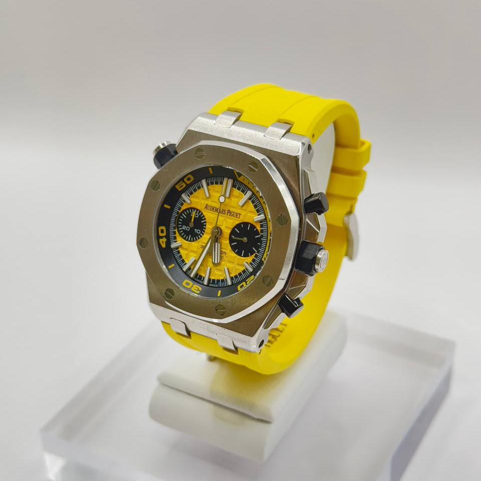 오데마피게 로얄오크 오프셔 다이버 옐로우다이얼