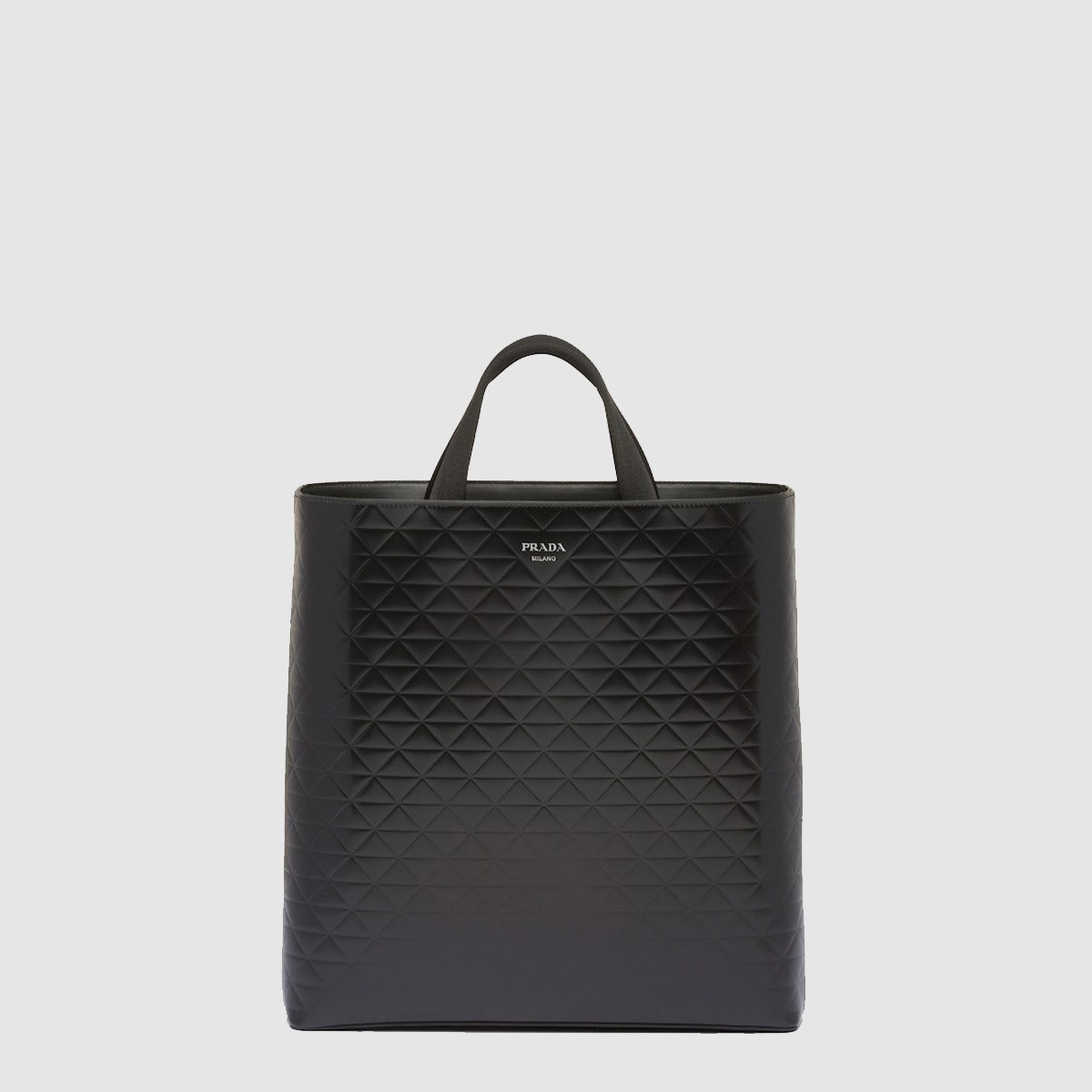 프라다 브러시드 레더 토트백 2VG113