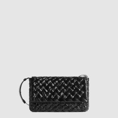 보테가베네타 럼플 메신저 백 776519