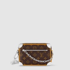 루이비통 미니 소프트 트렁크 M12767