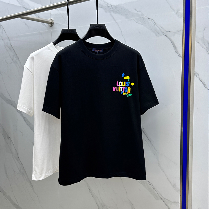 루이비통 라운드넥 베이스 티셔츠