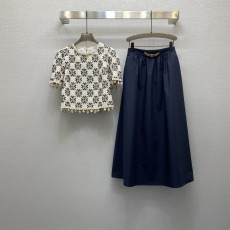 셀린* 헤비 자수 쉘 버튼 장식 디자인 상의, 롱 스커트 세트