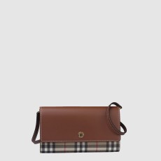 버버리 한나 체크 크로스백 8049248