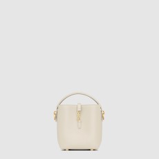 생로랑 유광 가죽 소재의 LE 37 미니 765870