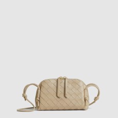 보테가베네타 인트레치아토 콘서트 파우치 794258