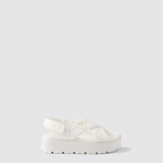 프라다 모놀리스 나파 가죽 샌들 1XZ777