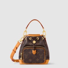 루이비통 노에 카고 M14199