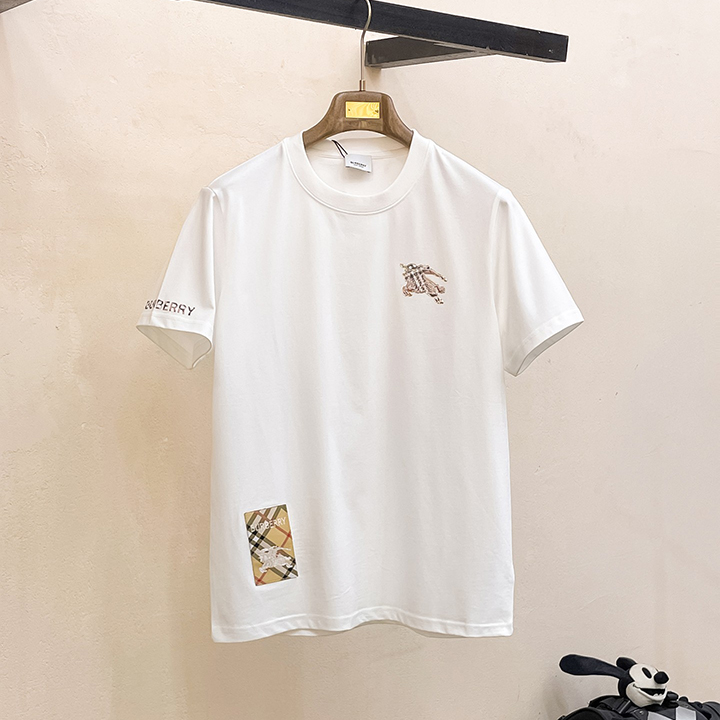 버버리 라운드넥 반팔 티셔츠