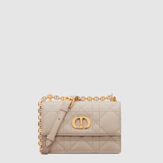 디올 Miss Caro 미니 백 S5169UDAX