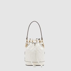 펜디 몬트레조 8BS093AN