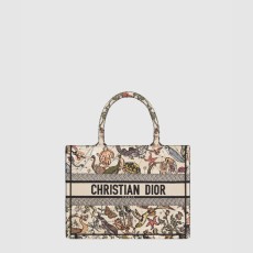 디올 북 토트백 미듐 M1296