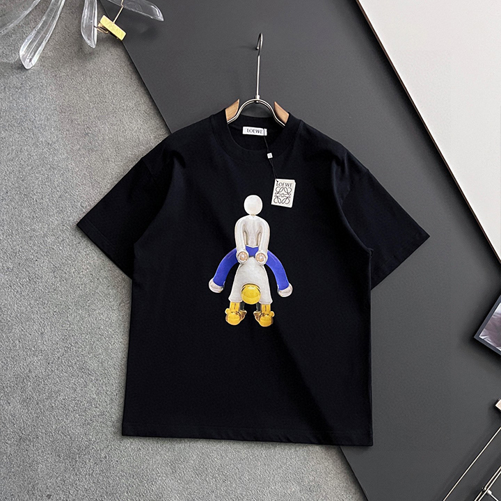 로에베 핫스팟 사계절 시리즈 반팔