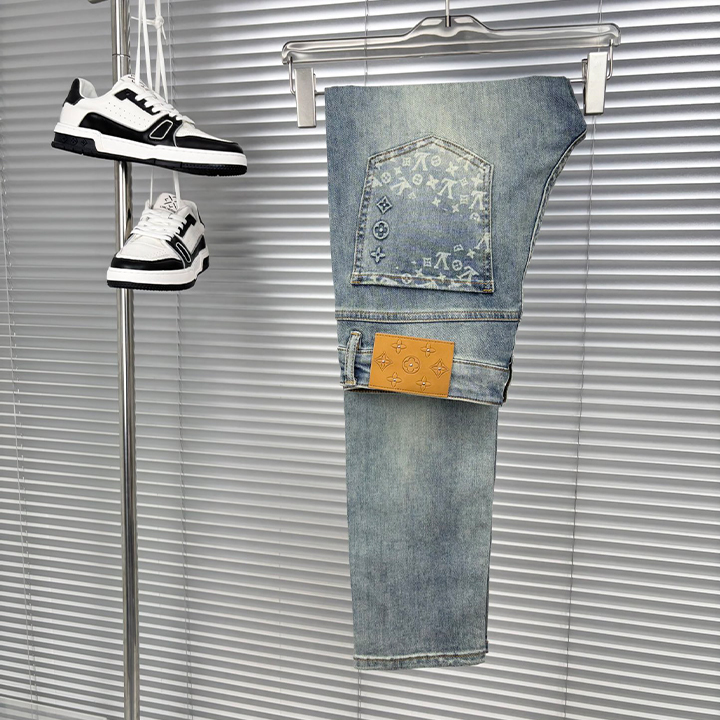 루이비통 슈퍼 스타일리쉬한 청바지