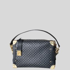 루이비통 사이드 트렁크 M21709