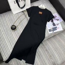 로에베 신상 반팔 라운드넥 원피스