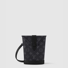 루이비통 엔벨로프 파우치 M11613