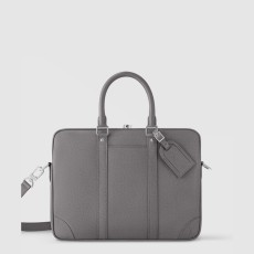 루이비통 포르트 도큐멍 보야주 PM M11659