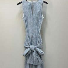 로에베 프렌치 랩 드레스