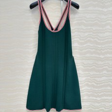 구찌 GG 테니스 걸 스포츠 스타일 니트 서스펜더 드레스