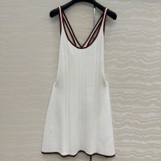 구찌 GG 테니스 걸 스포츠 스타일 니트 서스펜더 드레스