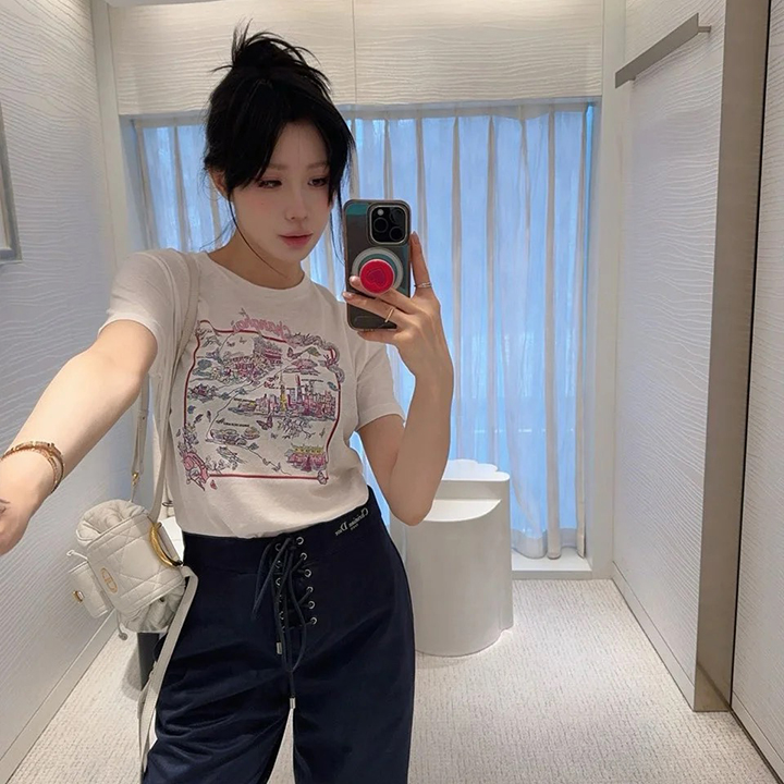 디올 25S 봄/여름 시티 리미티드 뉴 상하이 번드 위드 선셋 프린트 반팔 티셔츠