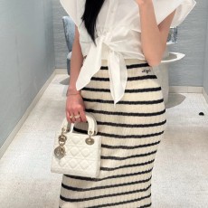 디올 25 새로운 스트라이프 레터링 리넨 실크 코튼 니트 스커트