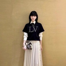 루이비통 2025년 신상품 핫 다이아몬드 체인 Tee