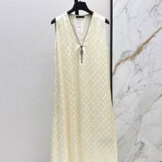 루이비통 봄/여름 신상 레터 자카드 슬리브리스 스트레이트 드레스