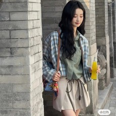 로에베 25SS 신상 플리츠 스커트 드로스트링과 리본타이