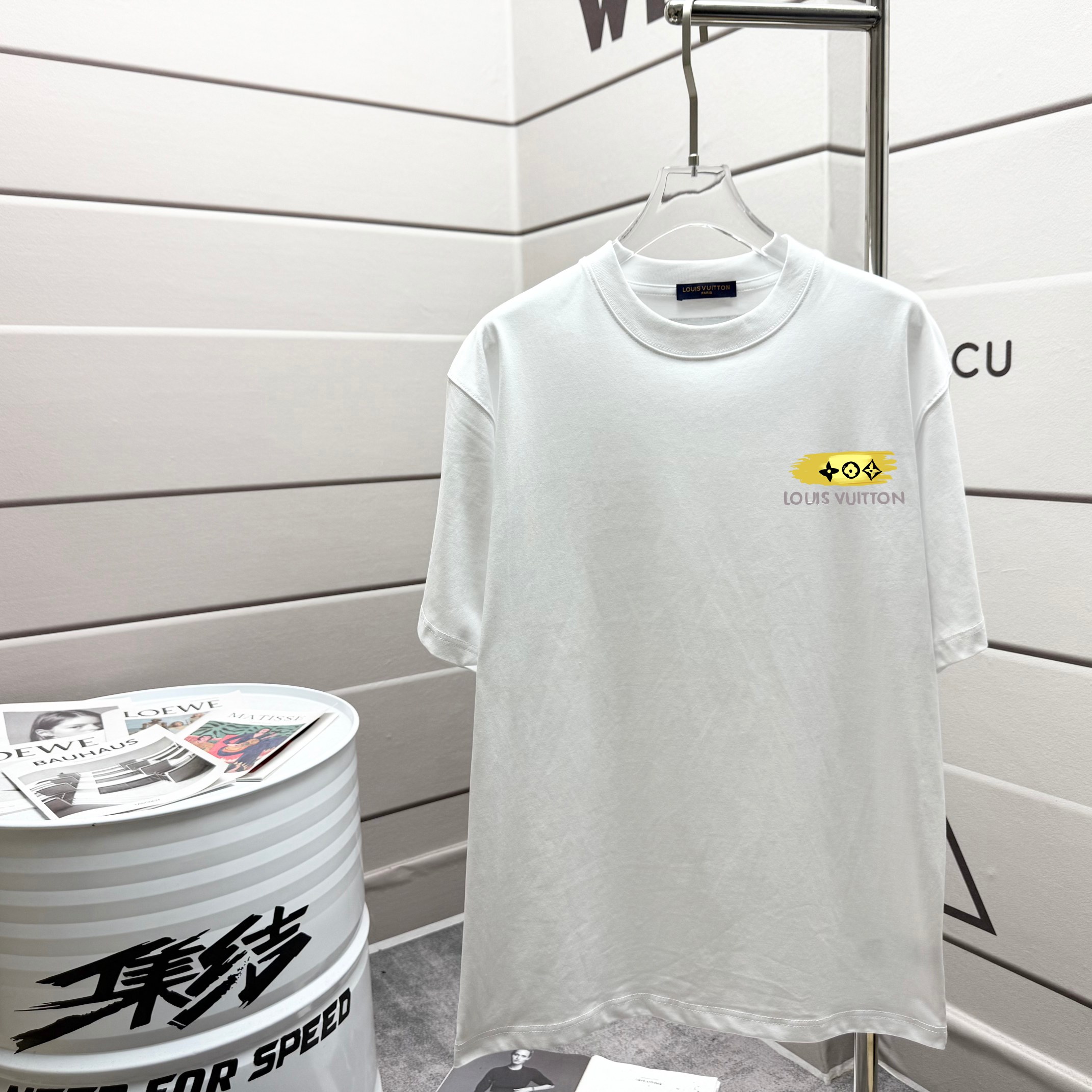 루이비통 루이비통 2025 봄/여름 공식 웹사이트 캣워크 티셔츠