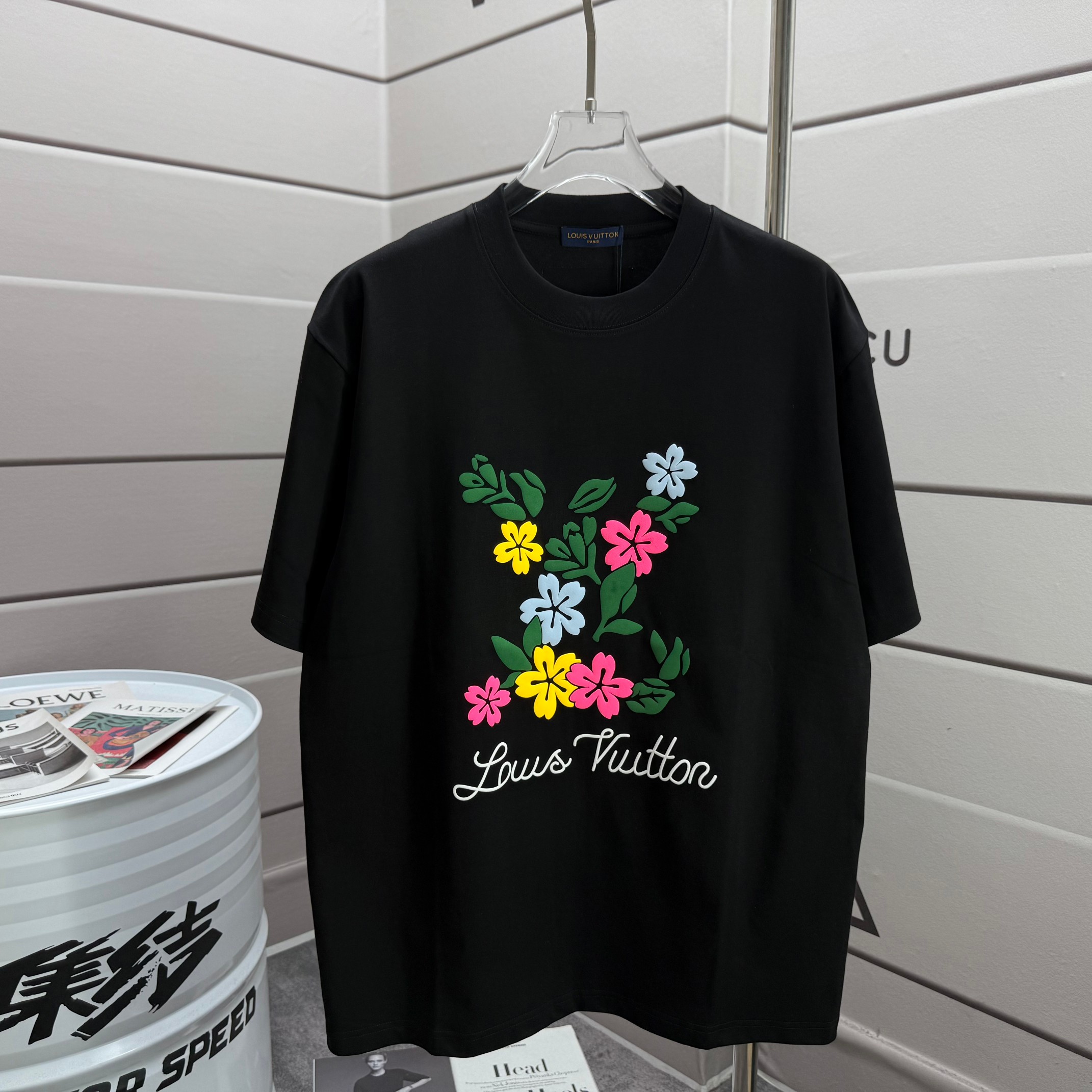 루이비통 2025 봄 여름 신상품 클래식 레터 포밍 프린팅 공정 반팔 티셔츠